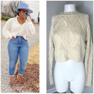 F21 CREAM CROP SWEATER-MEDIUM - PRELOVED